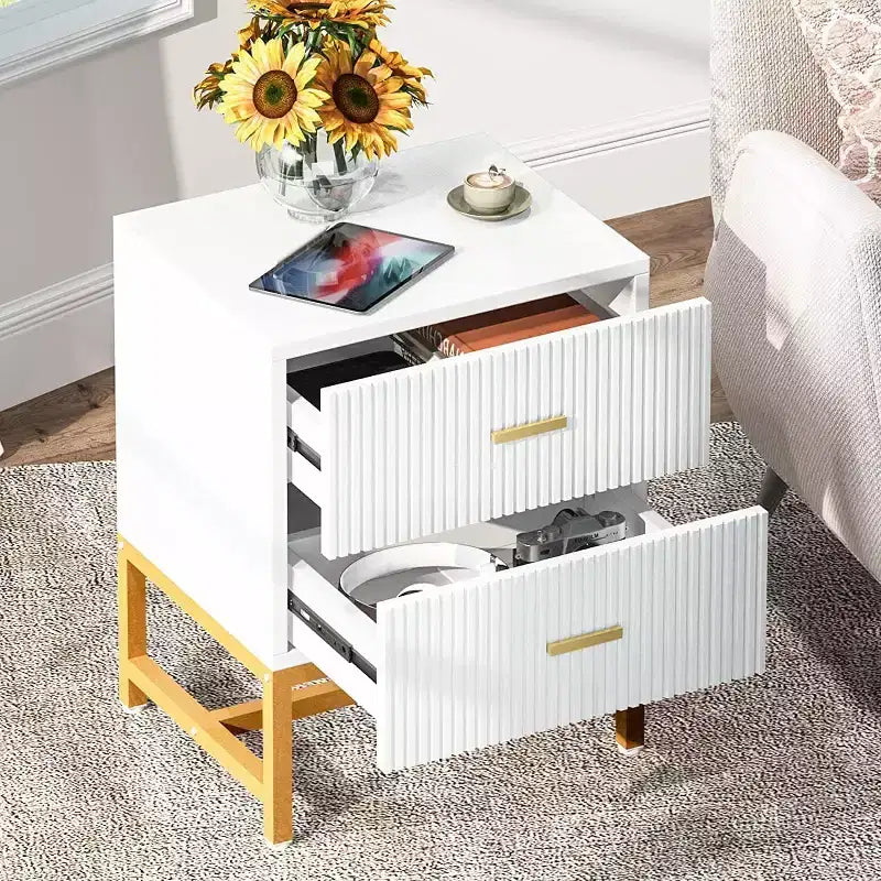 Lantine 2-Drawer Nightstand Set of 2, Modern Fluted Bed Side Table with Storage, Wood End Accent Table for Bedroom, Living Room, Small Spaces, White